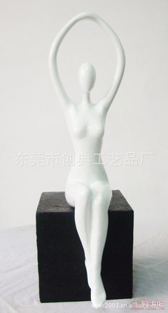 东莞市创典工艺品厂 树脂雕塑与抽象人物摆件的艺术与价值